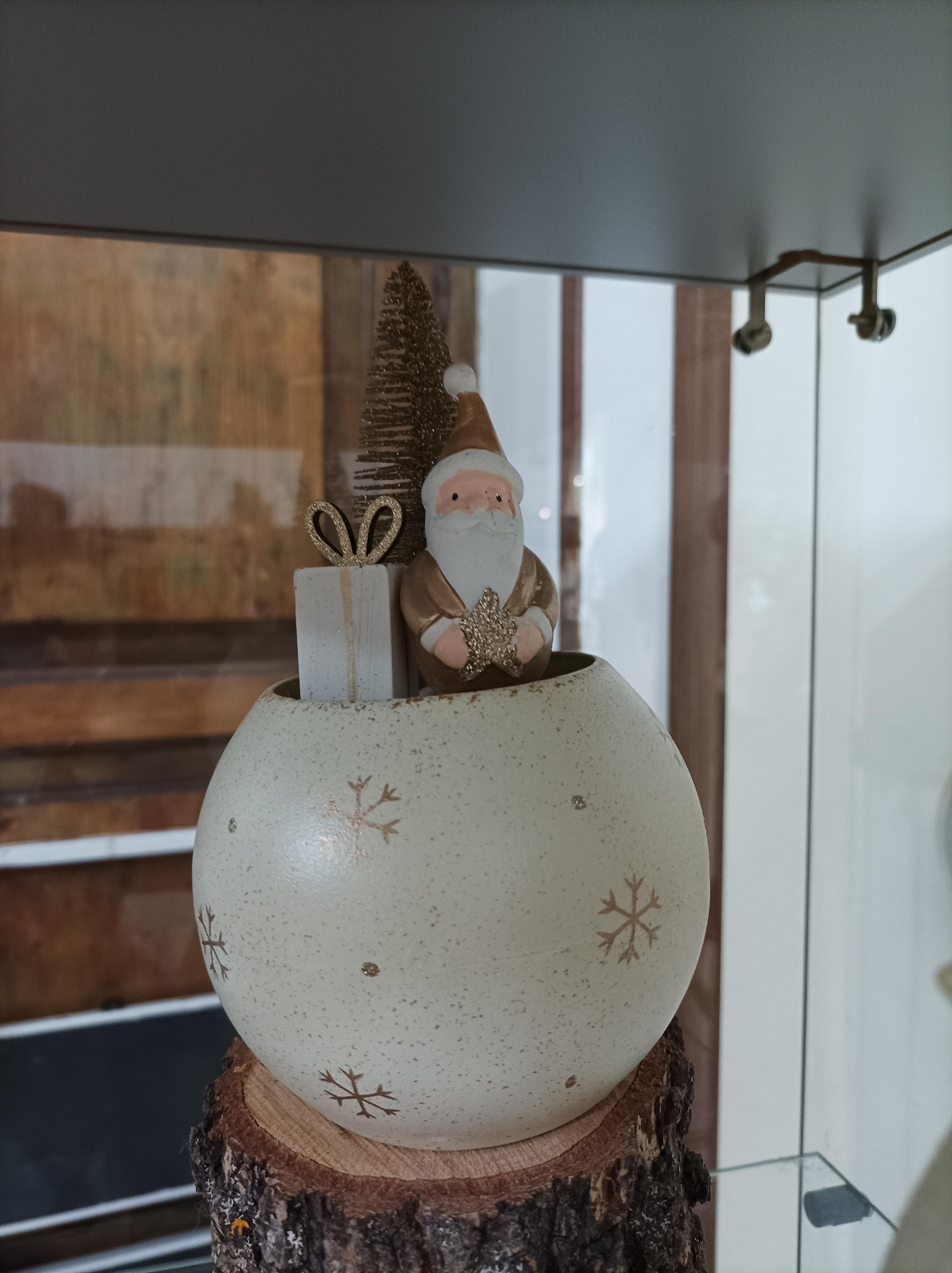 Babbo Natale su sfera con led
