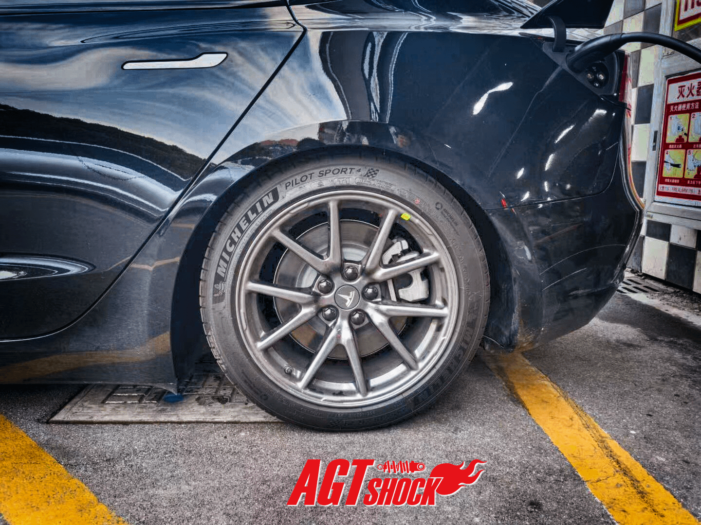 Tesla Model 3 ( 2WD / 4WD ) - AGT-Shock Coilover