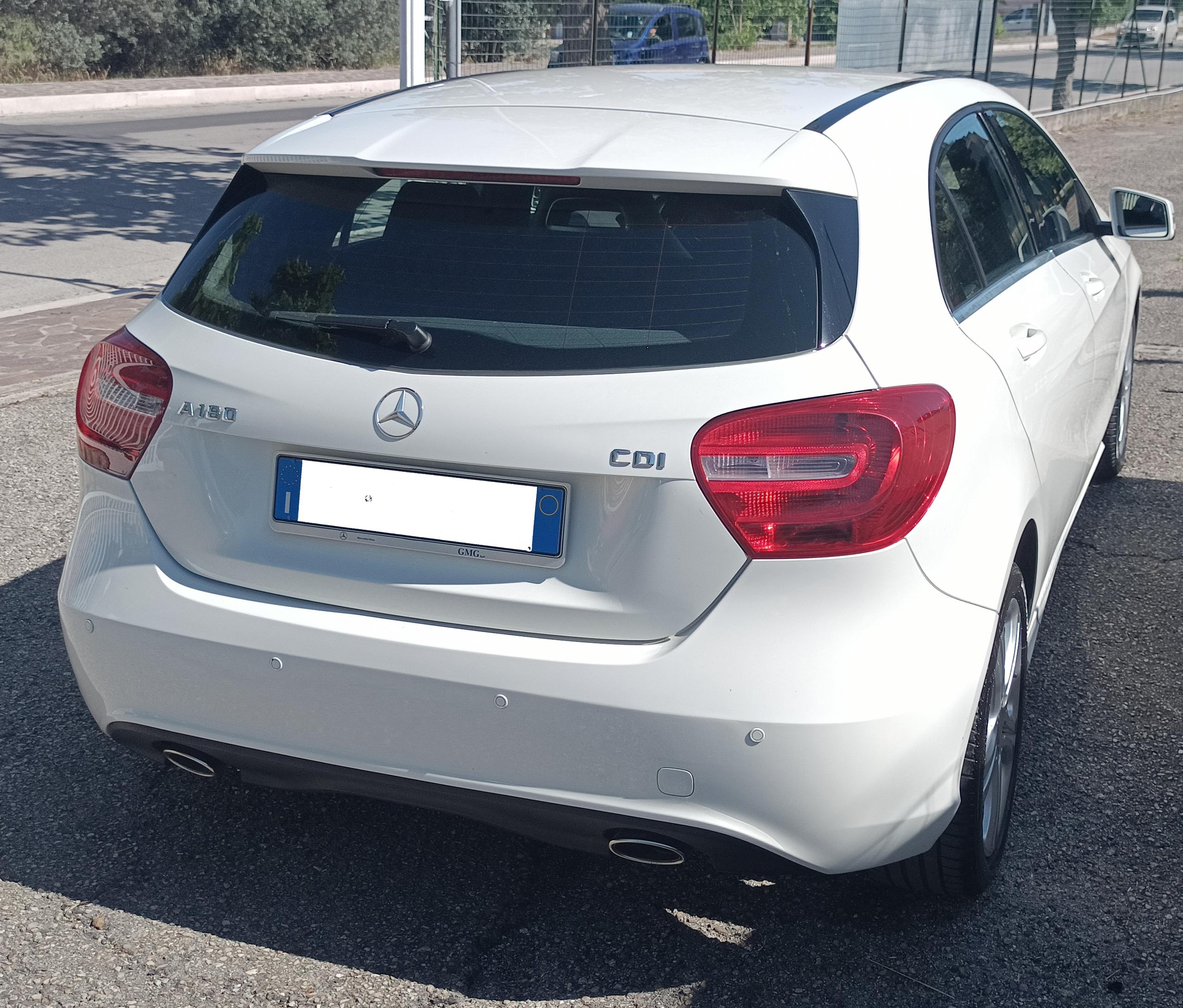 Mercedes-benz A 180 A 180 CDI Premium  Vasto (CH)  10.900 €