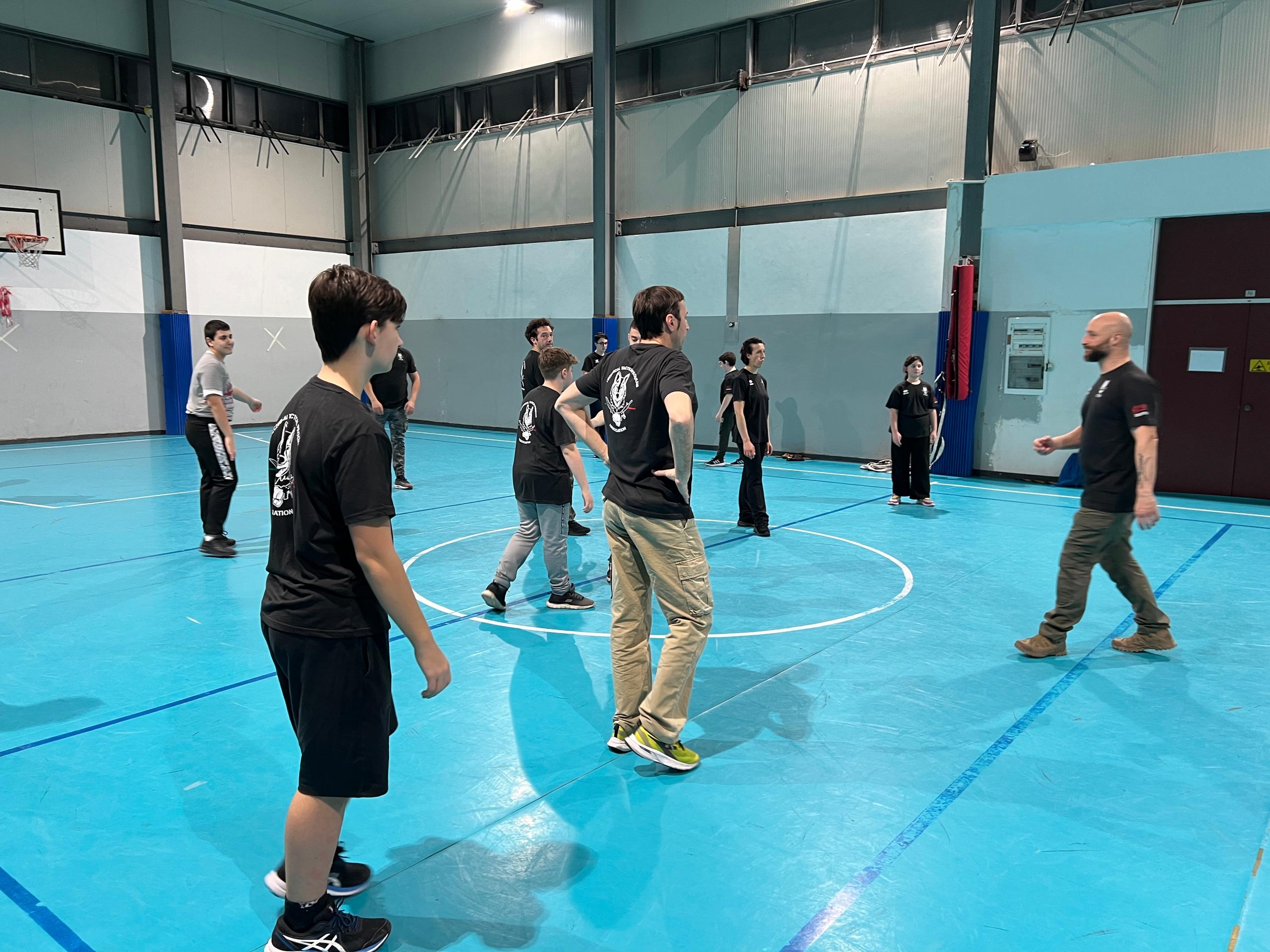 Allenamento in palestra attivo - Difesa Personale