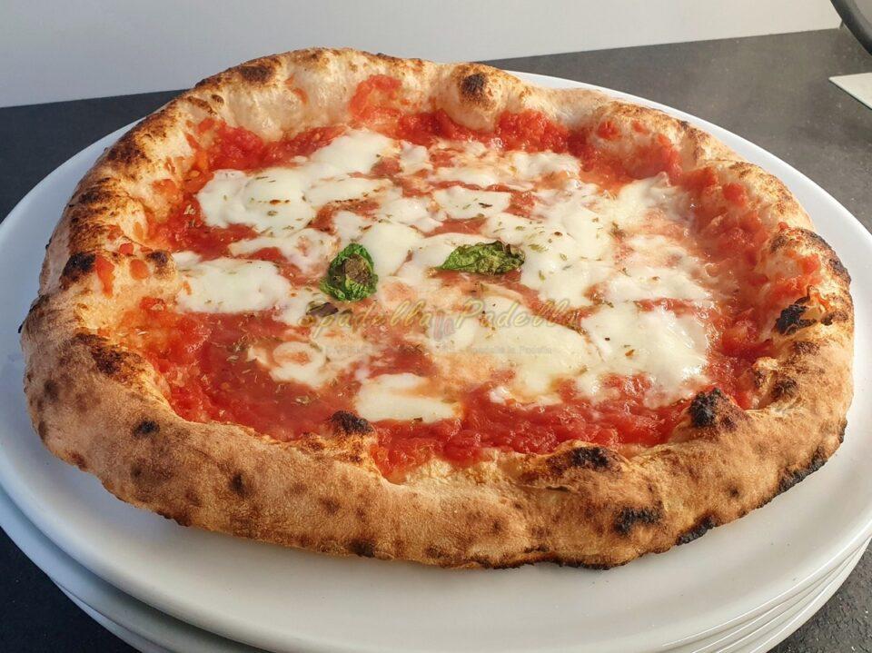 La Pizza Margherita