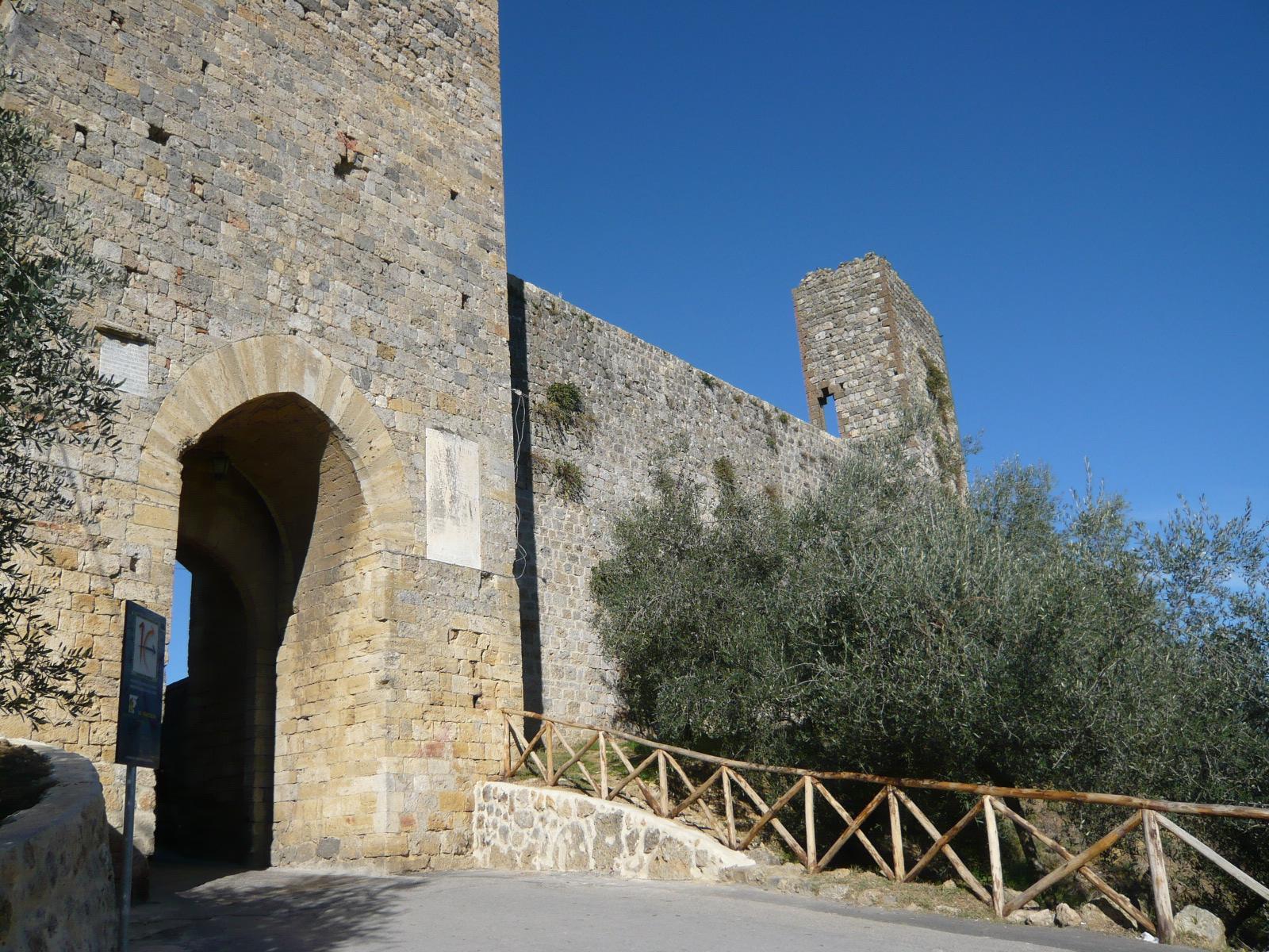 Porta Romea Monteriggioni