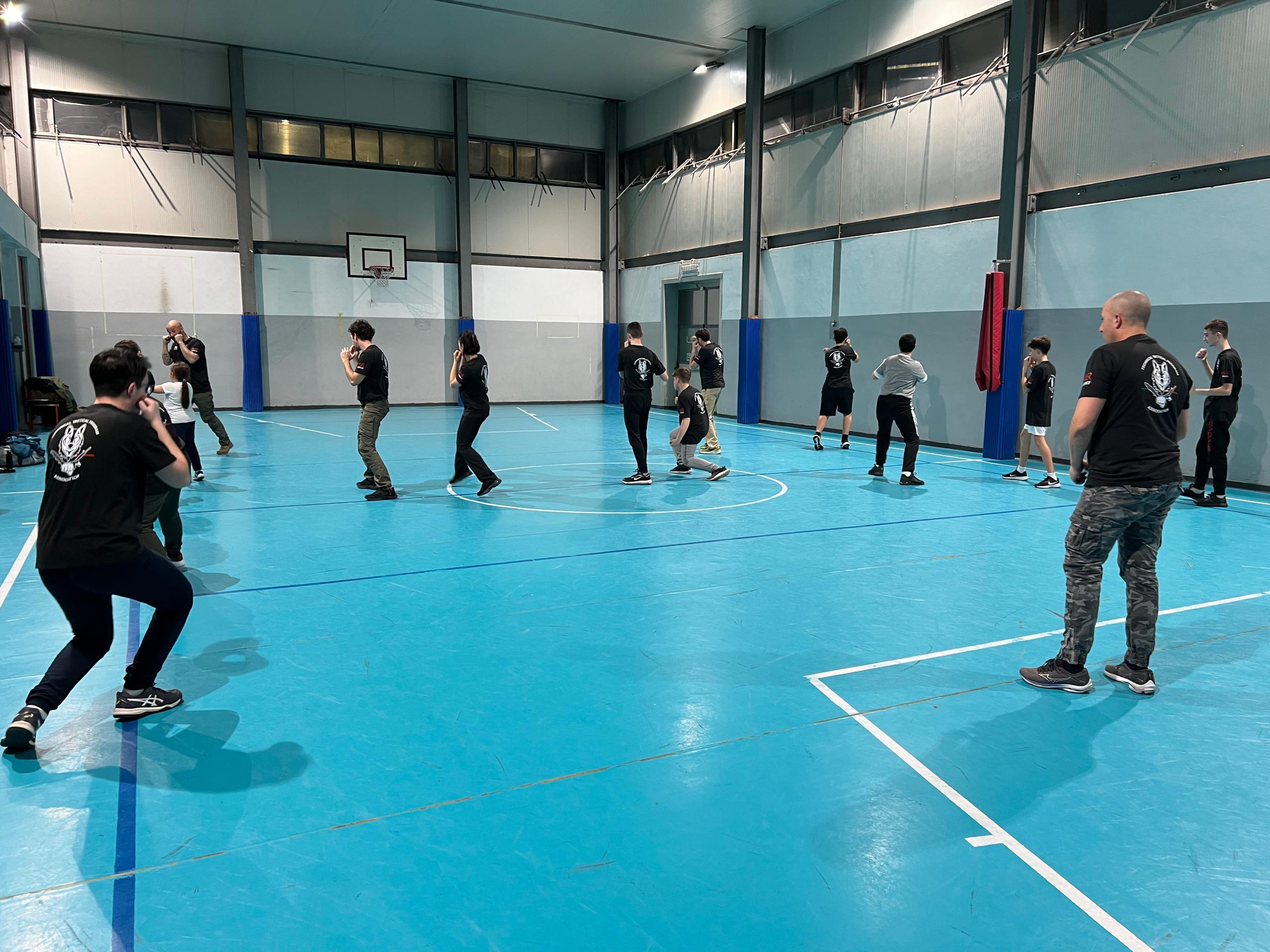 Allenamento in palestra attivo - Difesa Personale