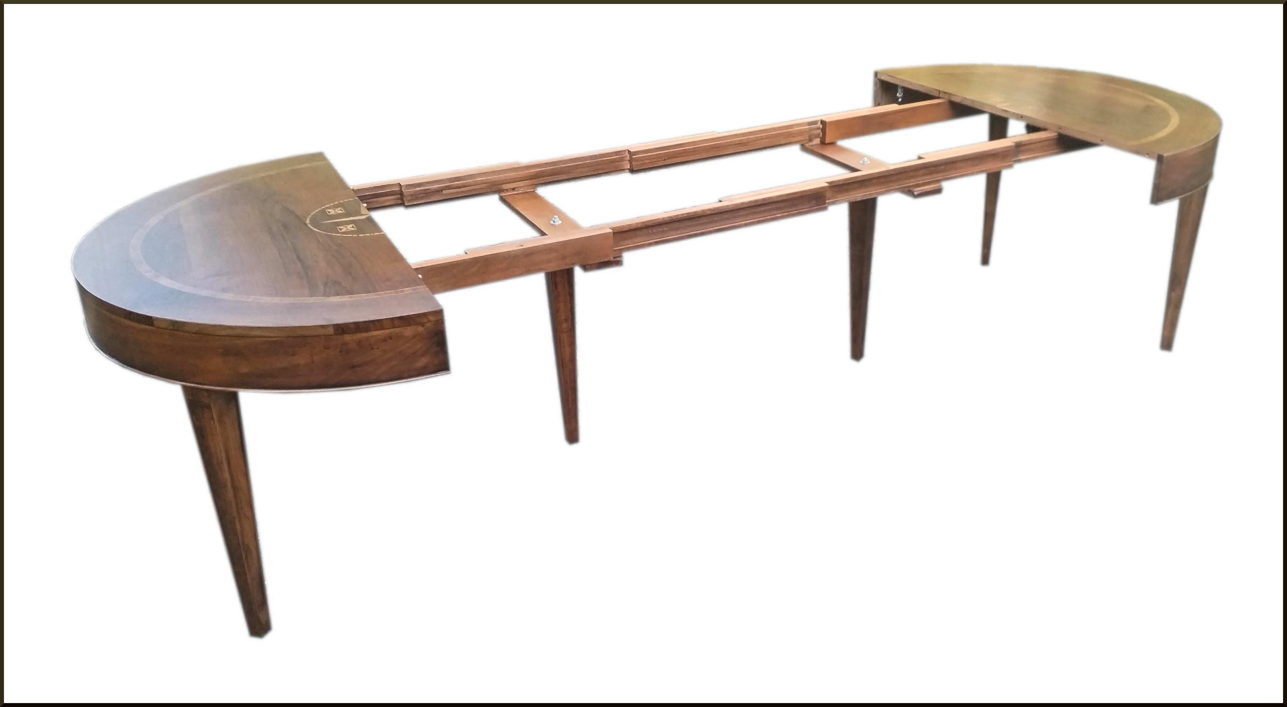 Tavolo totondo classico artigianale con piano intarsiato allungabile a 330
