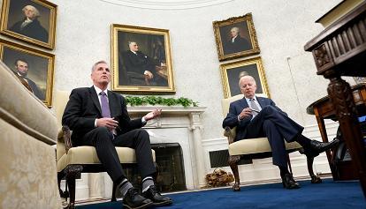 U.S. debt ceiling: Biden and McCarthy hold 'productive'talks but no deal yet - Source: BBC