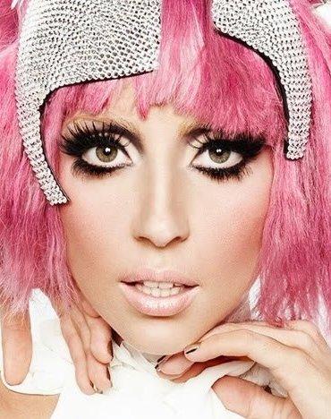 billyb-gaga-bac-makeupjpg