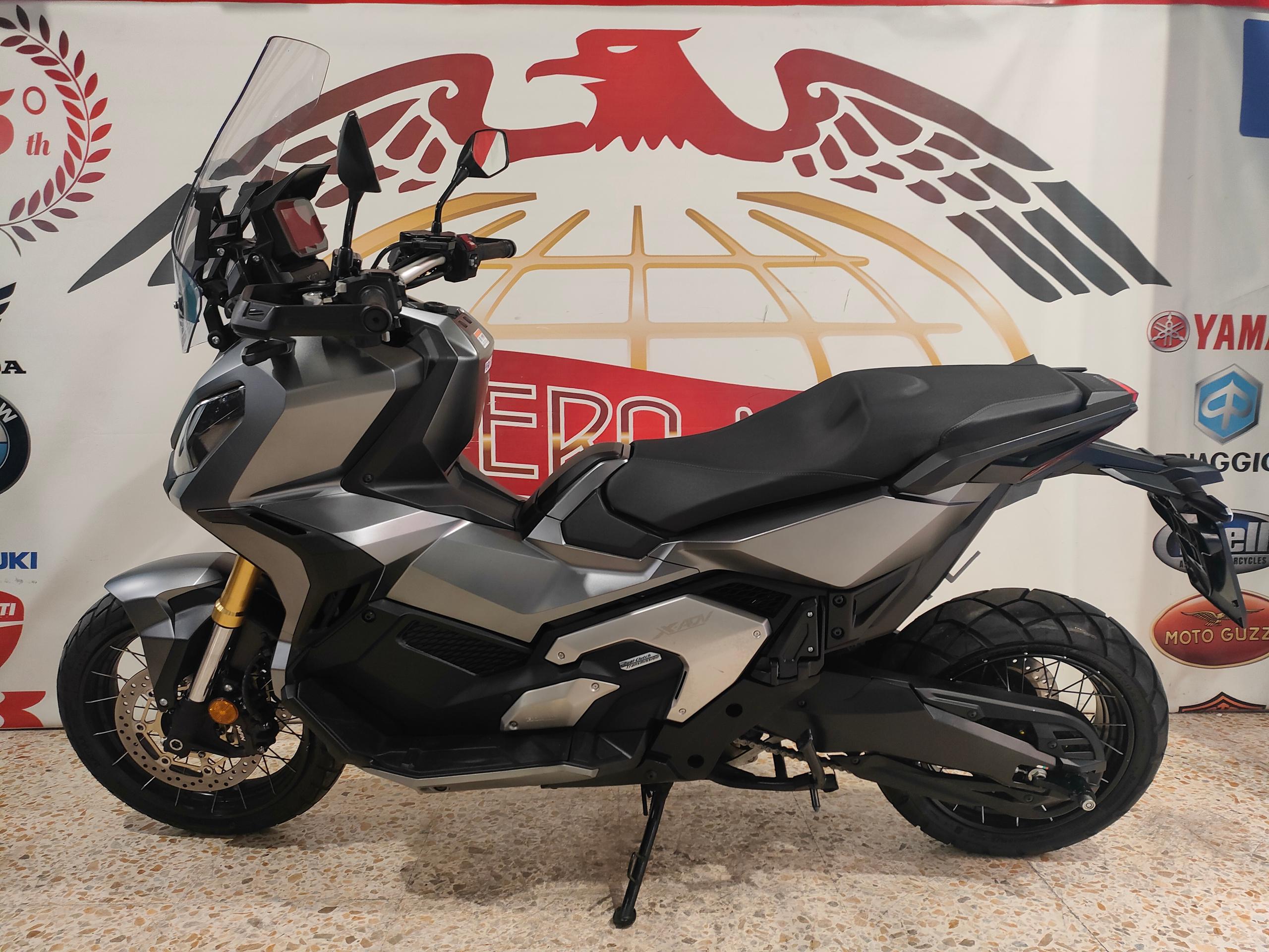 Honda X-ADV 2022 Km8144