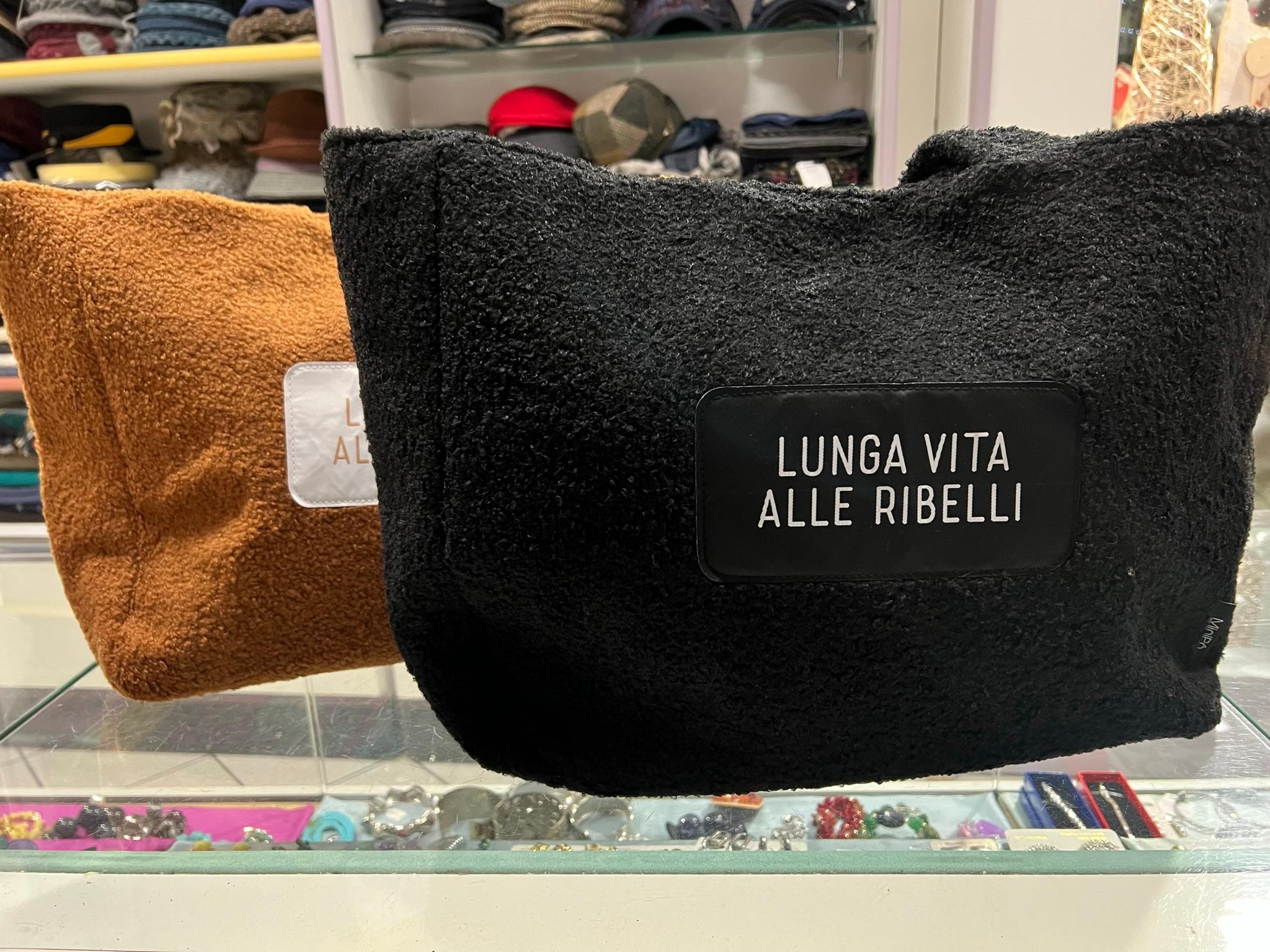 LUNGA VITA ALLE RIBELLI