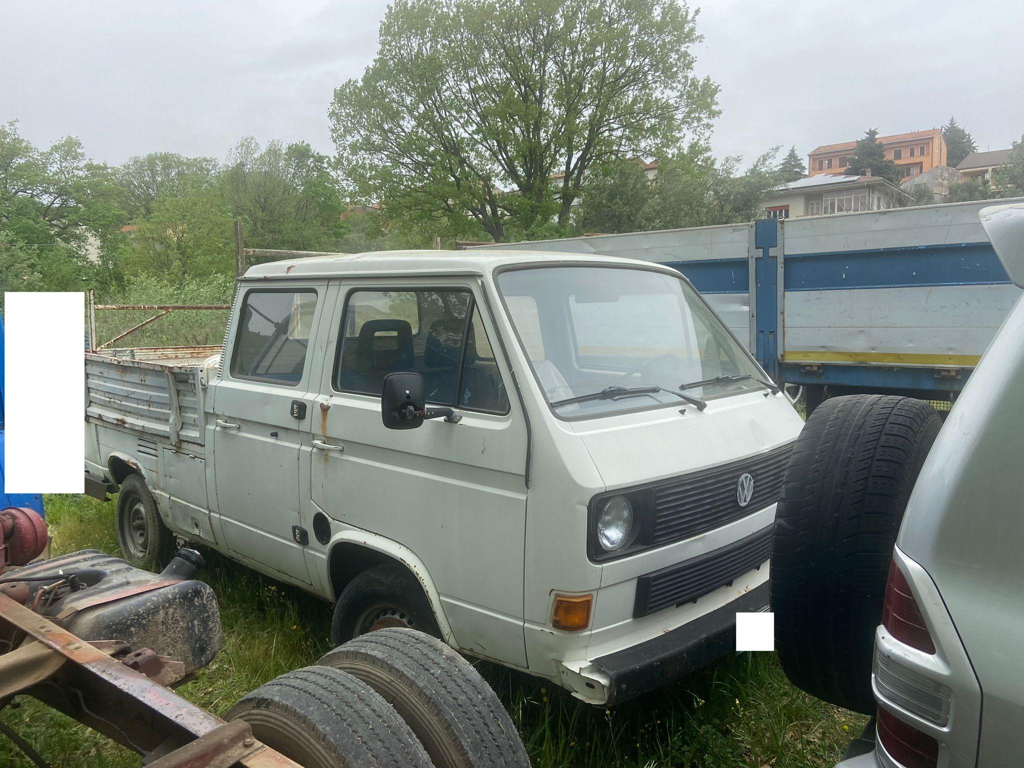 VOLKSWAGEN TRANSPORTER T3