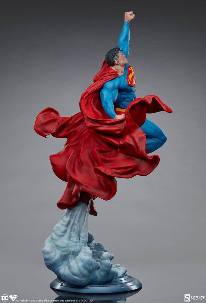 Sideshow SUPERMAN Premium Format DC COMICS Resin STATUE