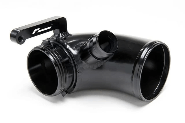 VW Golf 8 / 7 R600 Air Intake EVO ( EA888.4 / EA888.3 ) - RacingLine