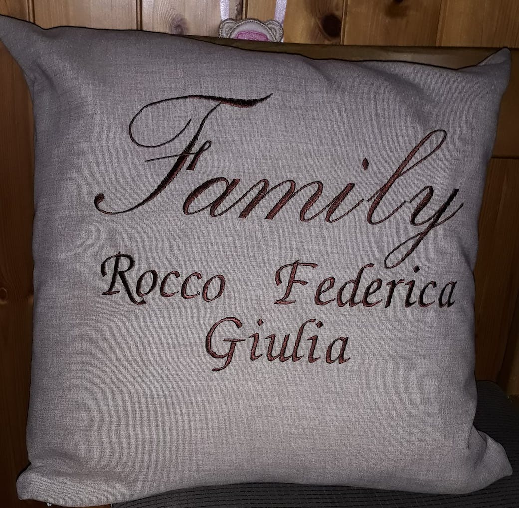 cuscino con frase personalizzata