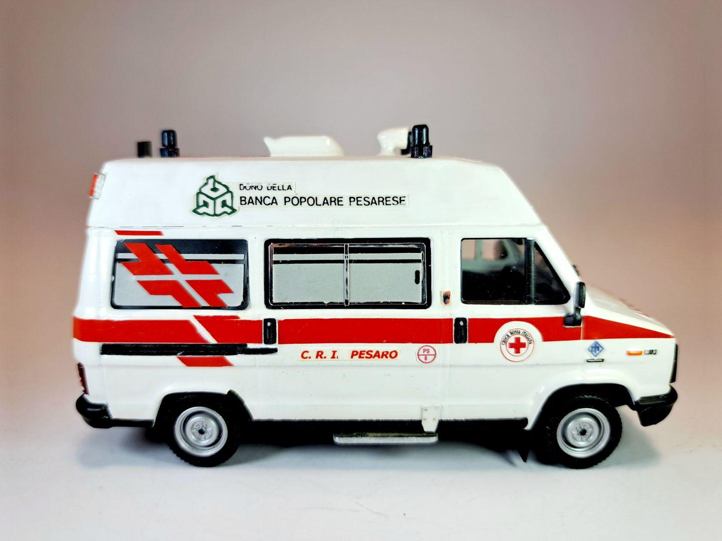 FIAT DUCATO RESCUE LEADER CROCE ROSSA ITALIANA PESARO