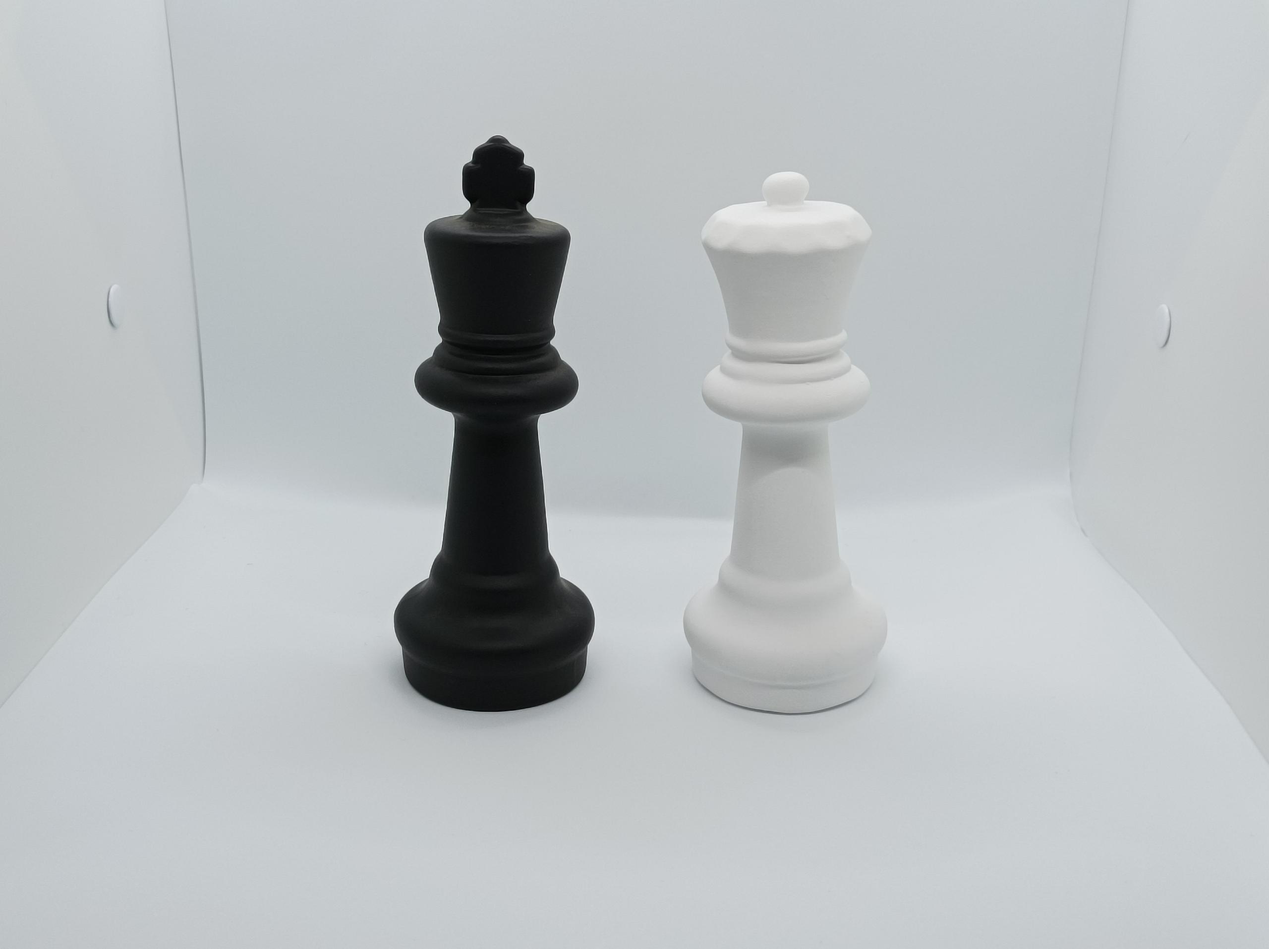 Ilary Queen - Collezione Inghilterra - Coppia scacchi Bianco/nero