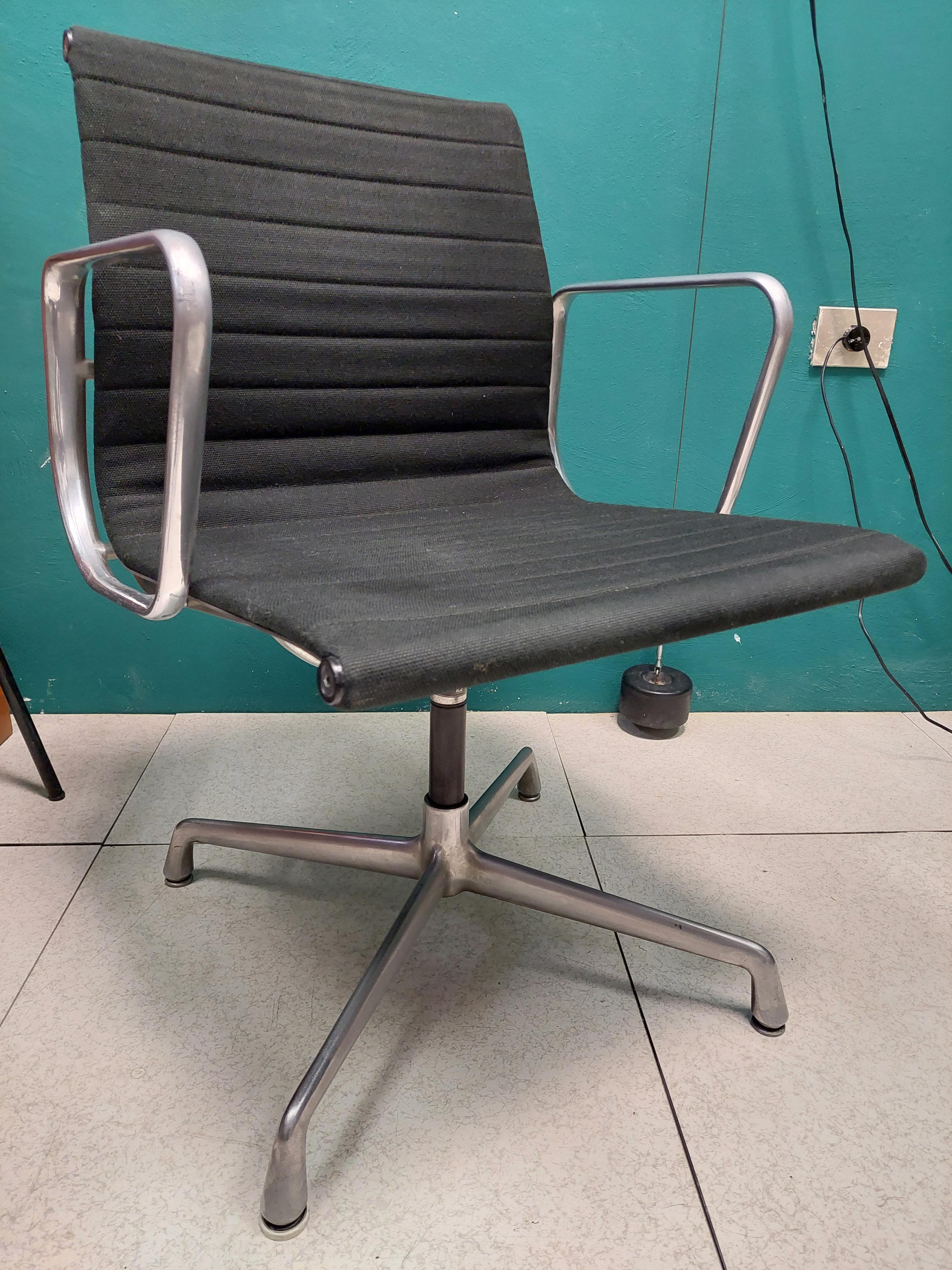 Sedia ICF De Padova Eames design Herman Miller