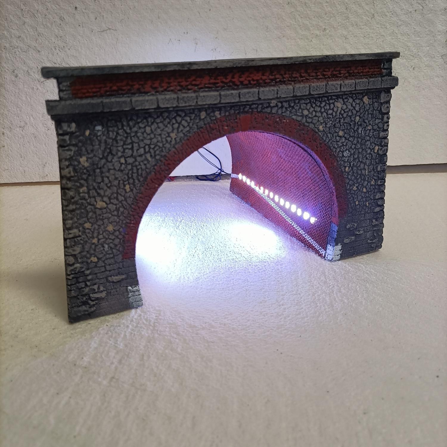p26 PORTALE PER TUNNEL FS