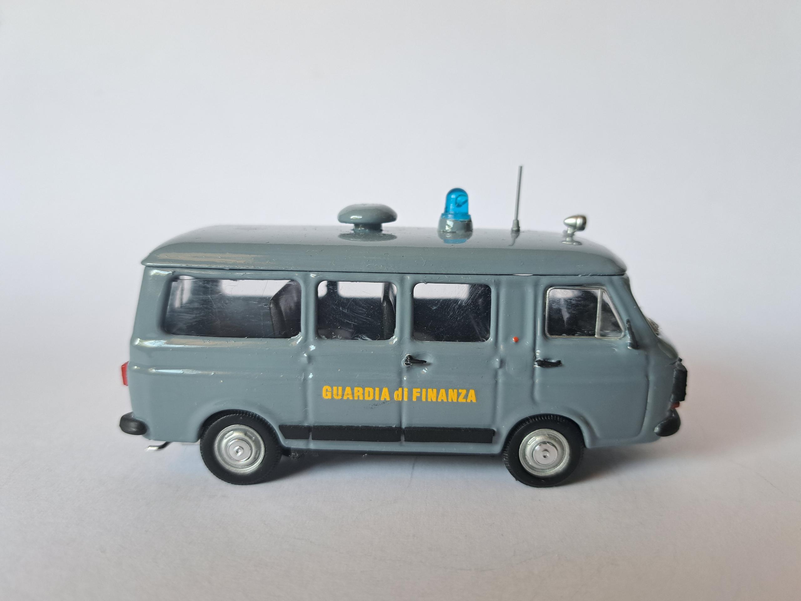 FIAT 238E GUARDIA DI FINANZA