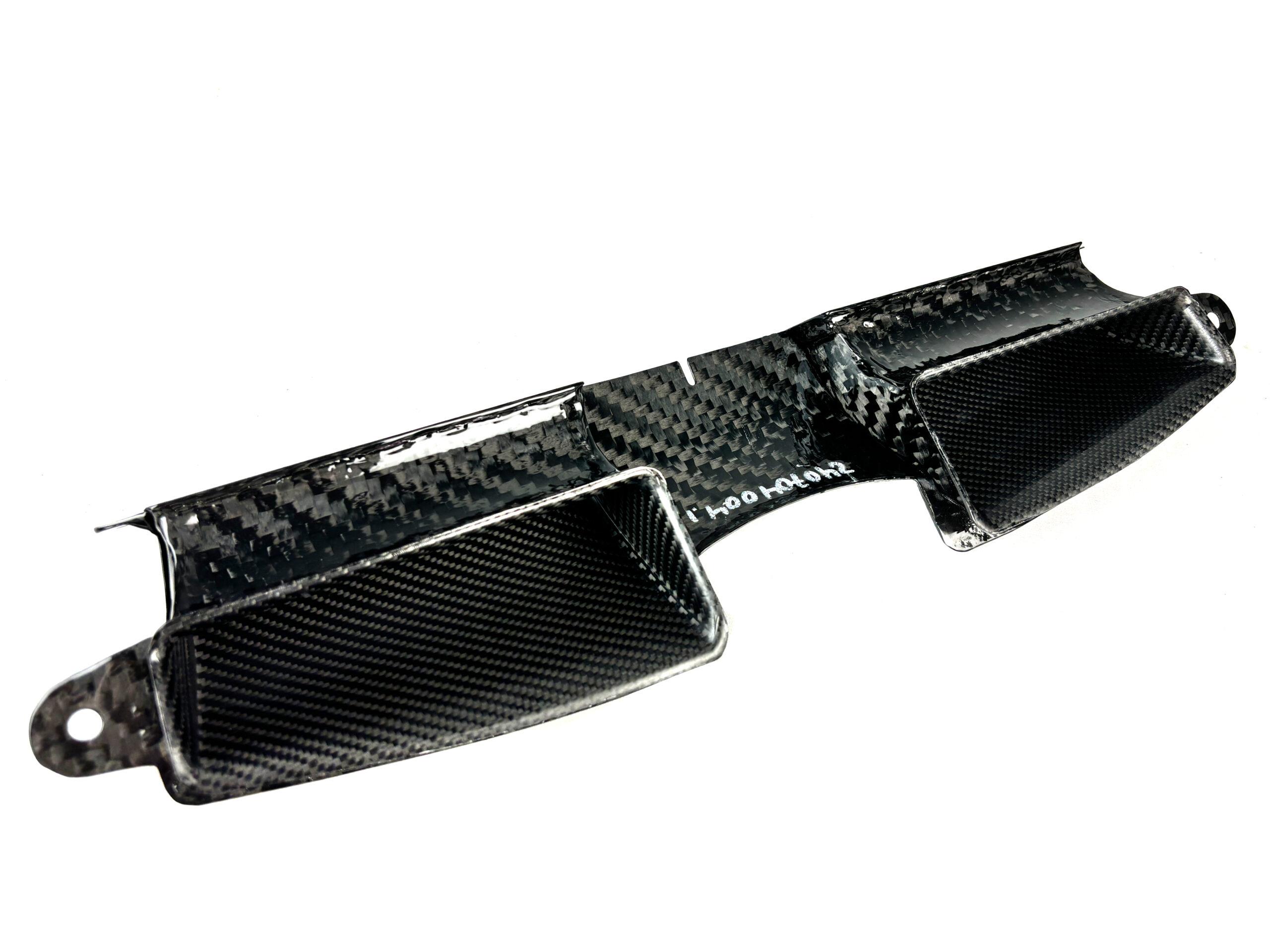 BMW E9X M3 Air Intake - Karbonius