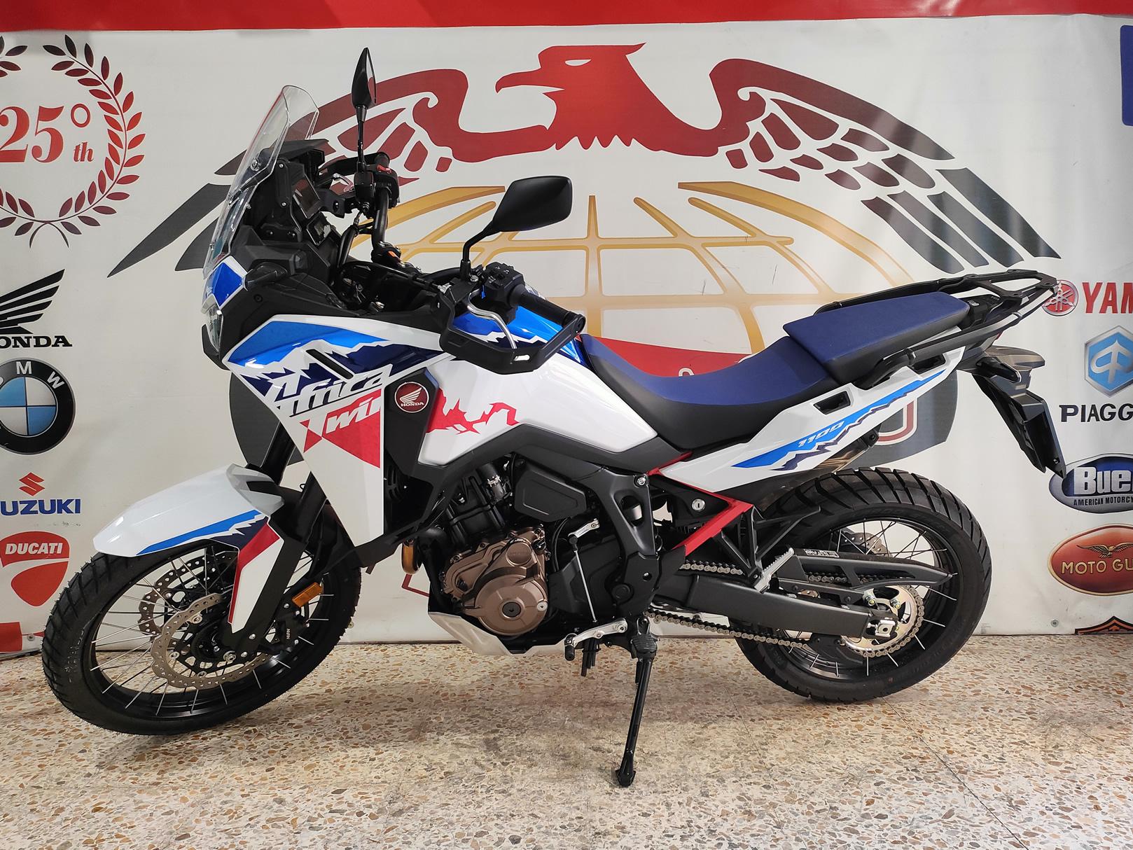 Africa Twin 2024 Km5