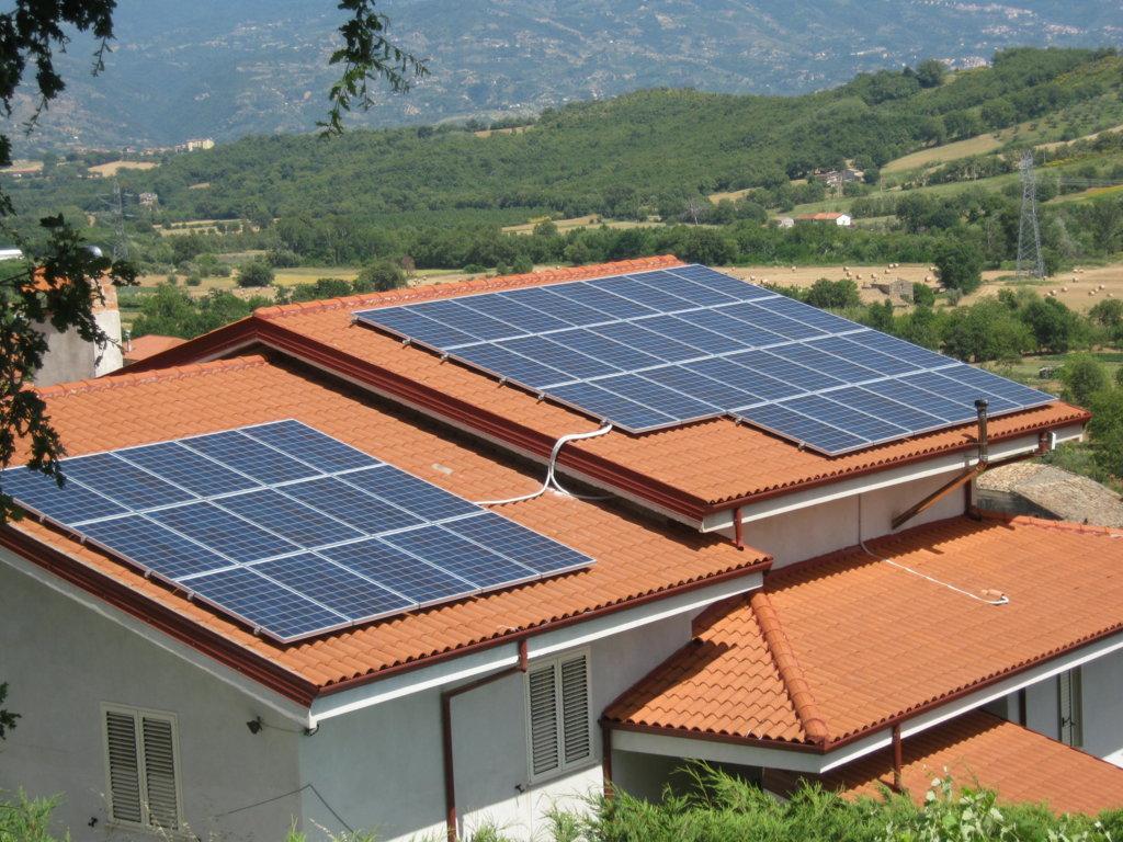 relazione tecnica energetica ex legge 10 per nuove costruzioni installazione impianto fotovoltaico obbligo fer italia