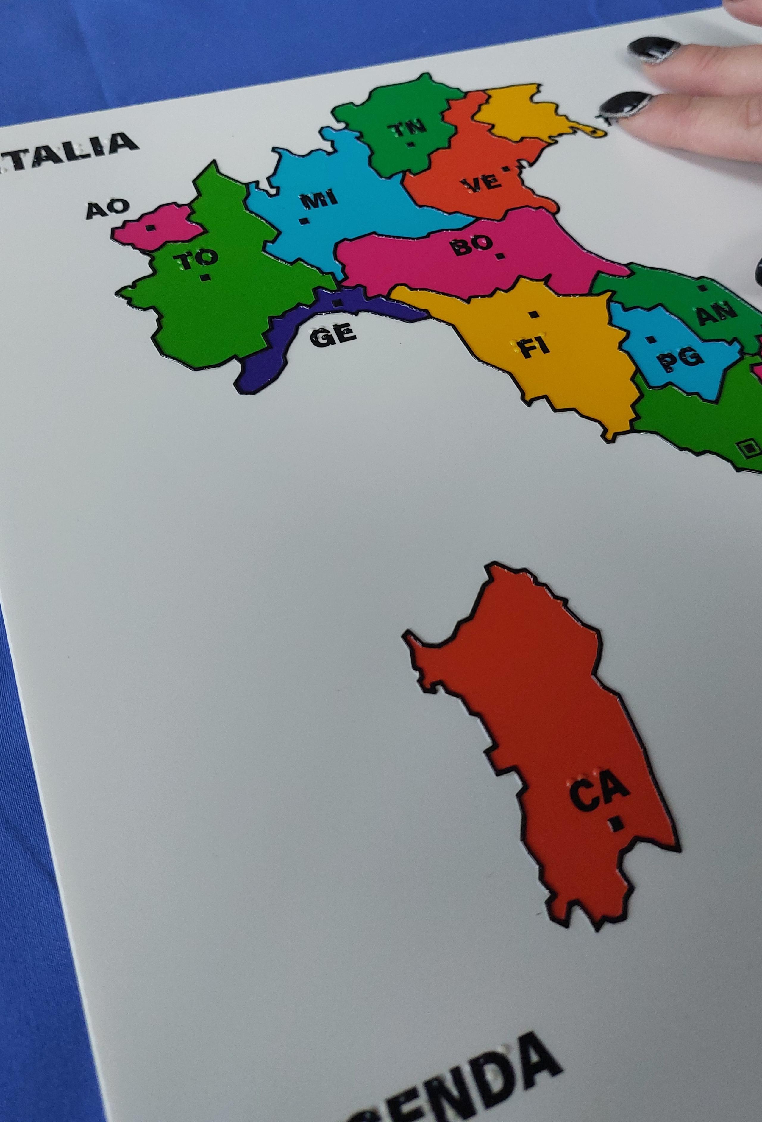 cartina geografica politica dell'ITALIA  - iva al 22%