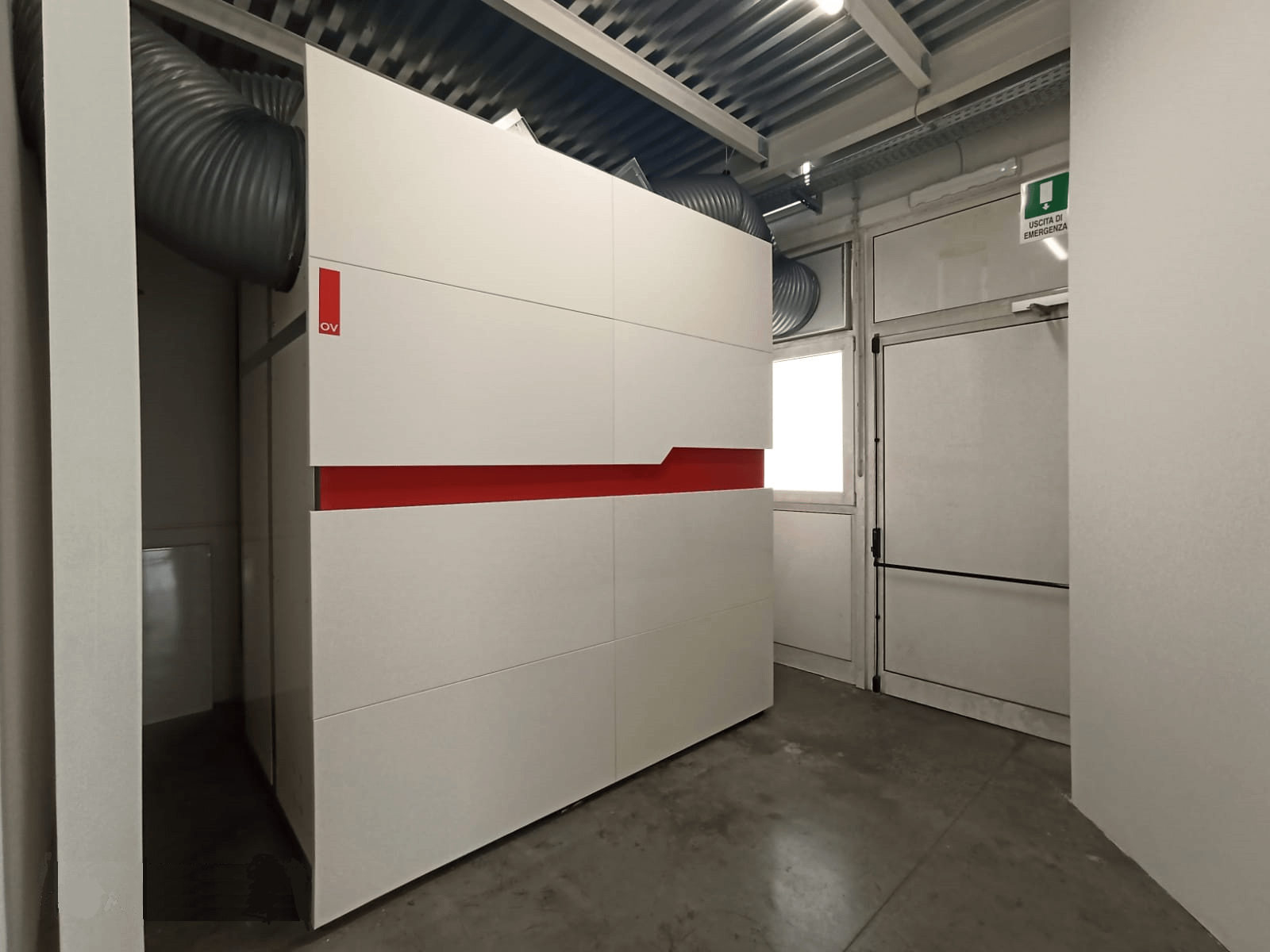 BCAA – Macchina aria aria da 50 kWt Climatizza un capannone di 340 mq e 100 mq di uffici