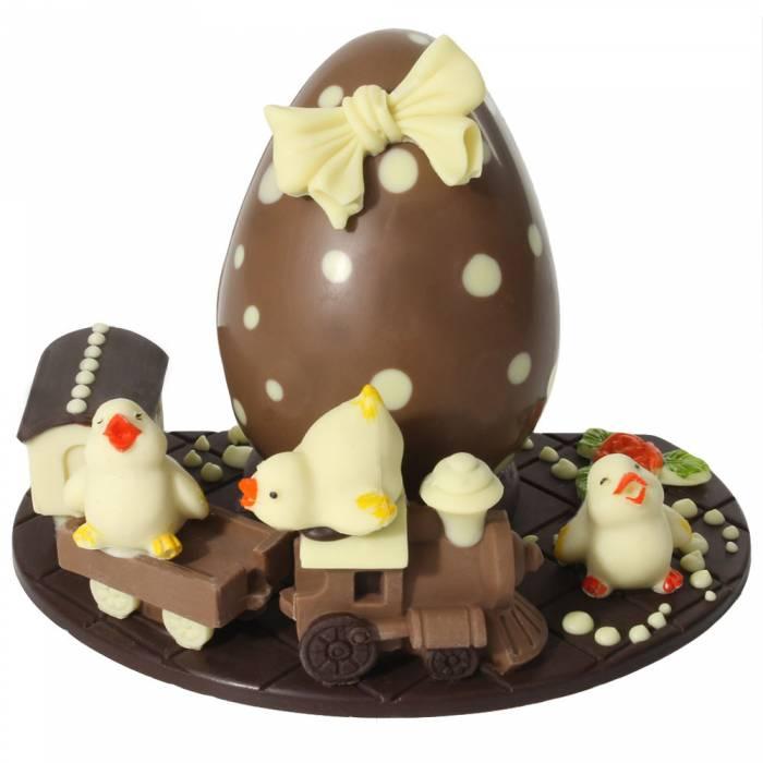 Composizione di cioccolato “Trenino e Uovo di Pasqua” 19