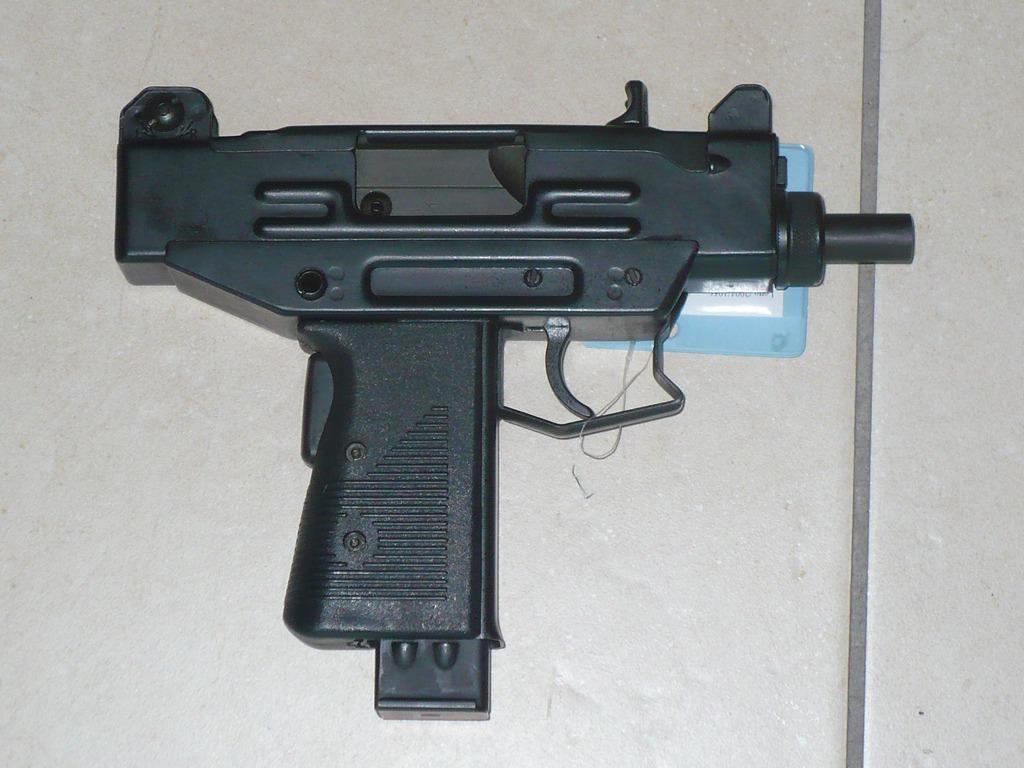 mini uzi