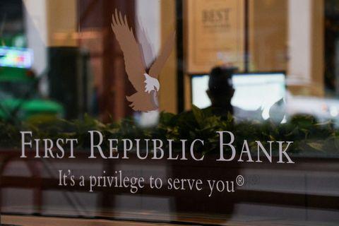Jp Morgan Chase & Co. to finalize the purchase of the majority of assets of First Republic Bank