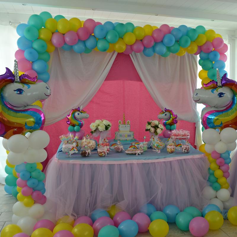 magica fiesta, sweet table, confettata a tema unicorno, confettata palloncini