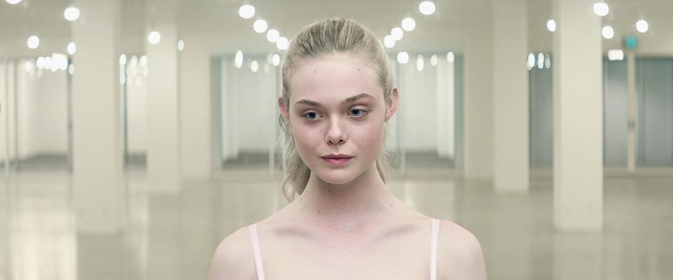 bac-elle-fanning-makeupjpg