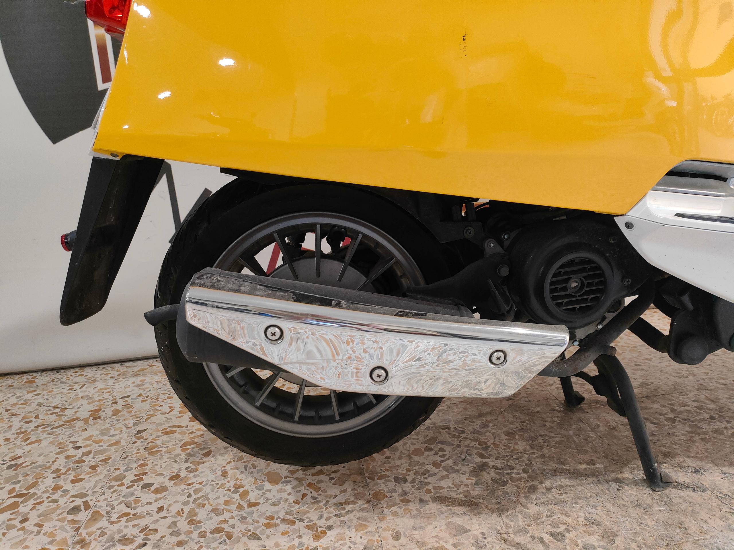 Lambretta V50 Special 2019 Km6230