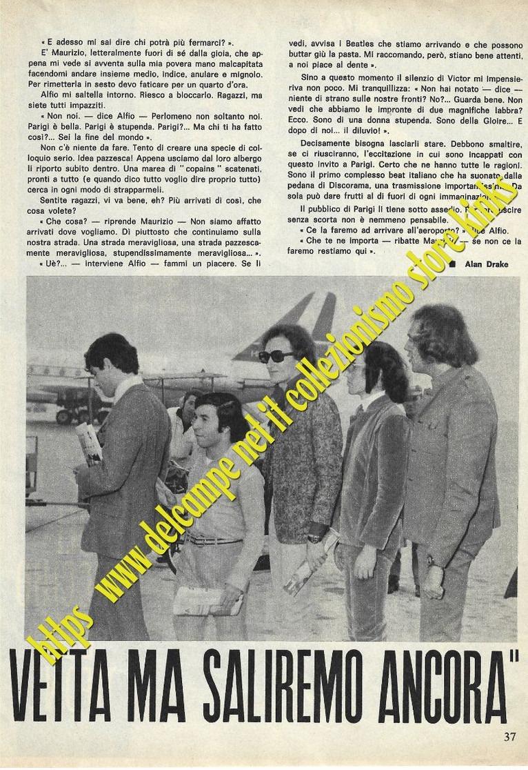 067> 2 Pagine Rivista < EQUIPE 84 su Ciao Amici del 1966 > BEAT L'Equipe 84 a Parigi !