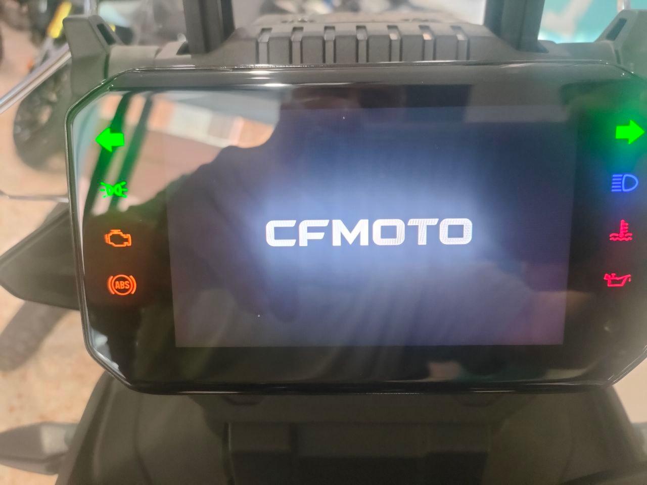 CFMoto 450 MT nuovo in pronta consegna