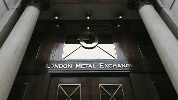 London Metal Exchange finds bags of stones instead of nickel in metal warehouse