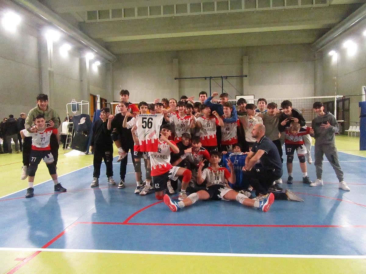 Under 15 Play-Off: Volley Prato Blu ribalta il risultato vincendo la Semifinale al Golden Set