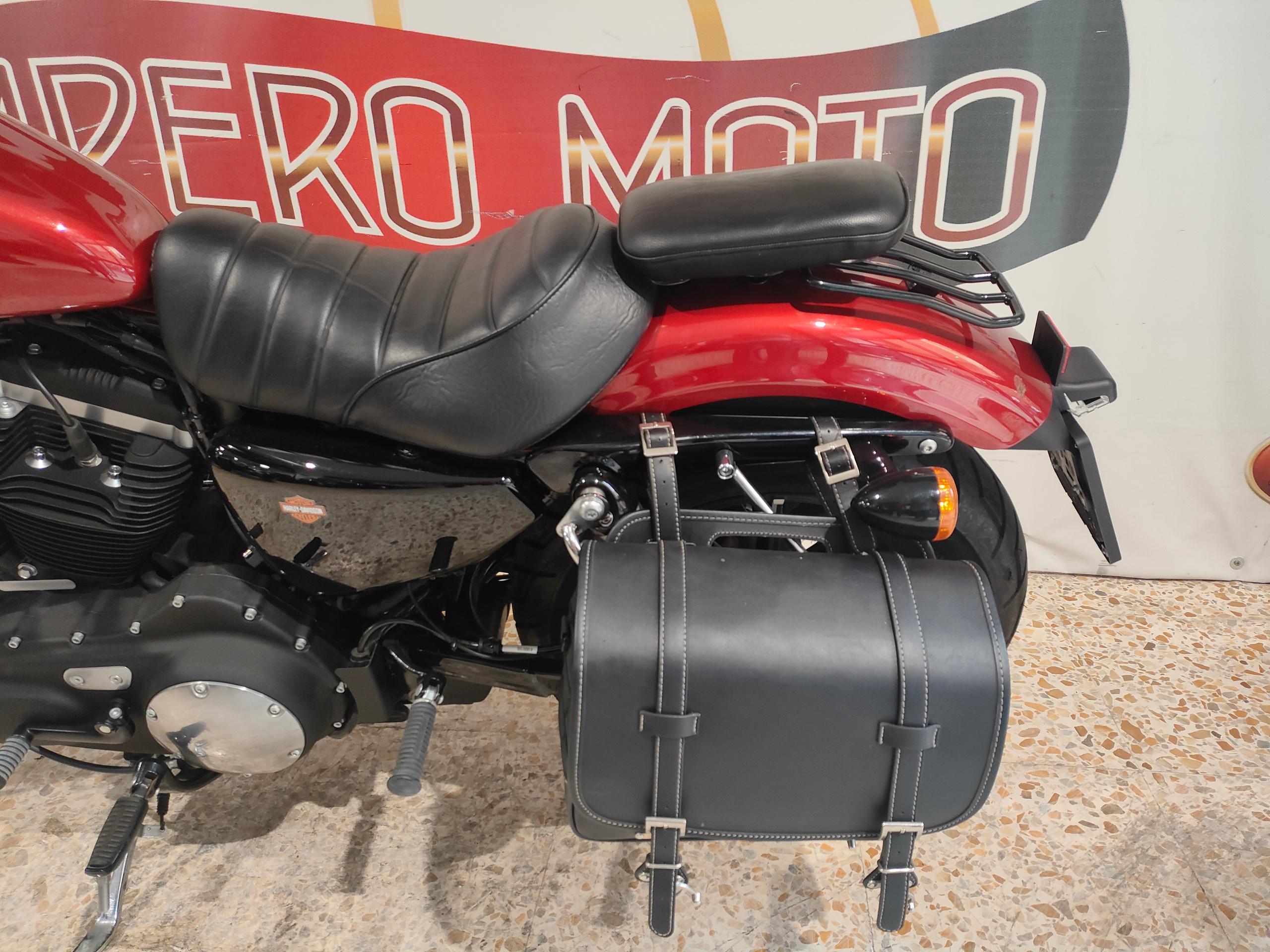 Harley 883 Iron 2019 Km1124