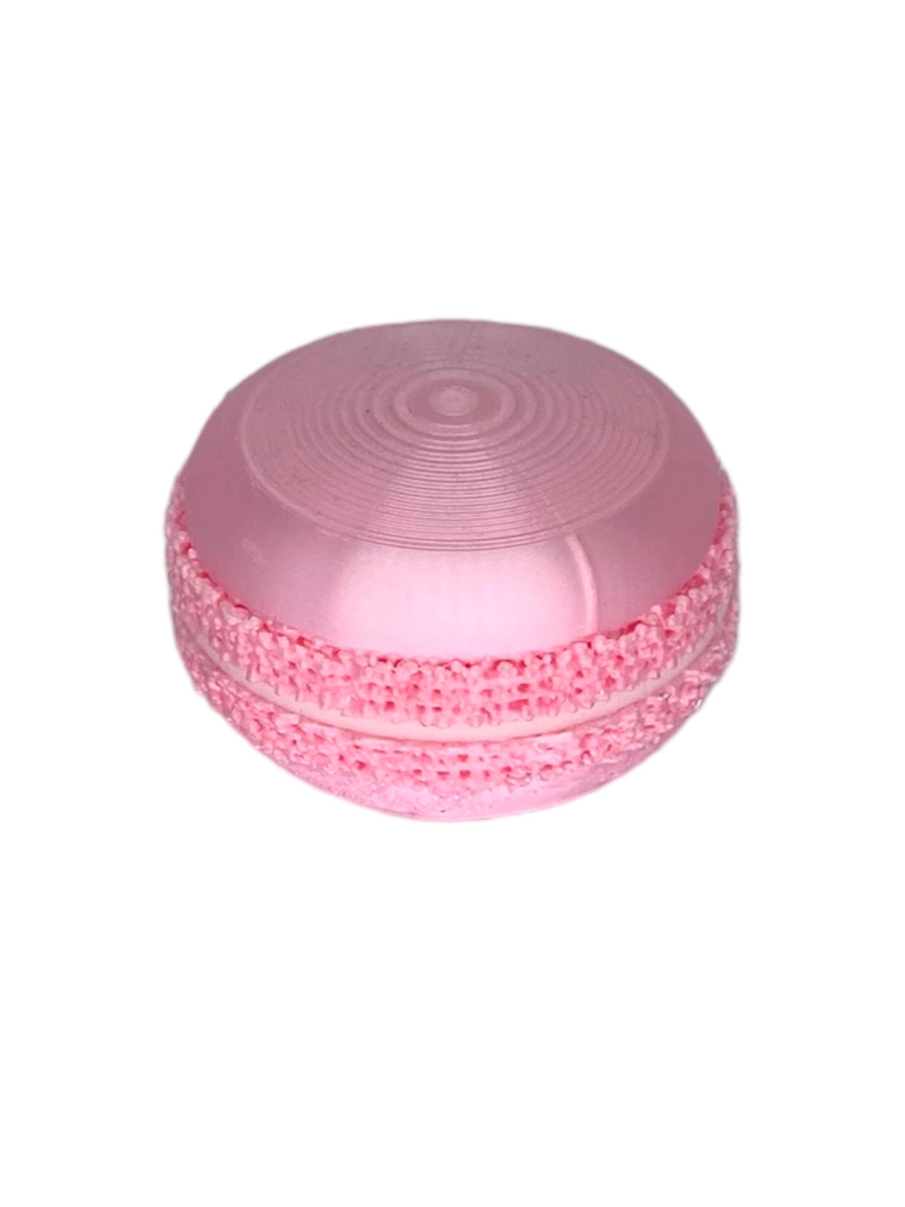 Macaron grinder