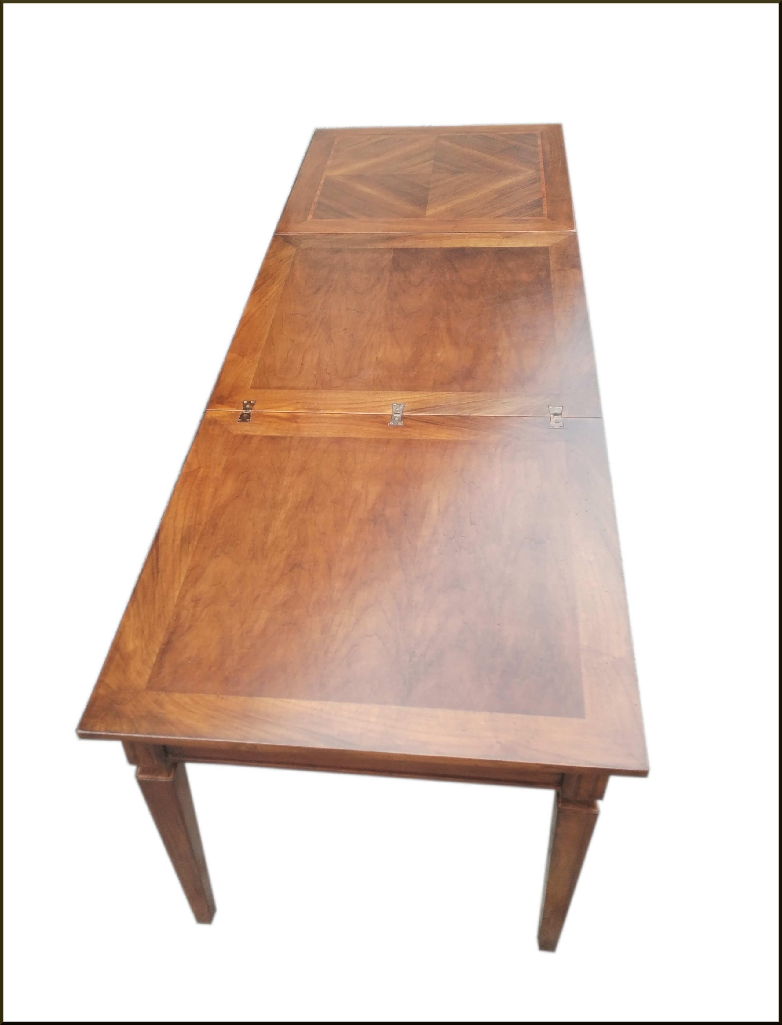 Tavolo classico quadrato allungabile con triplo piano