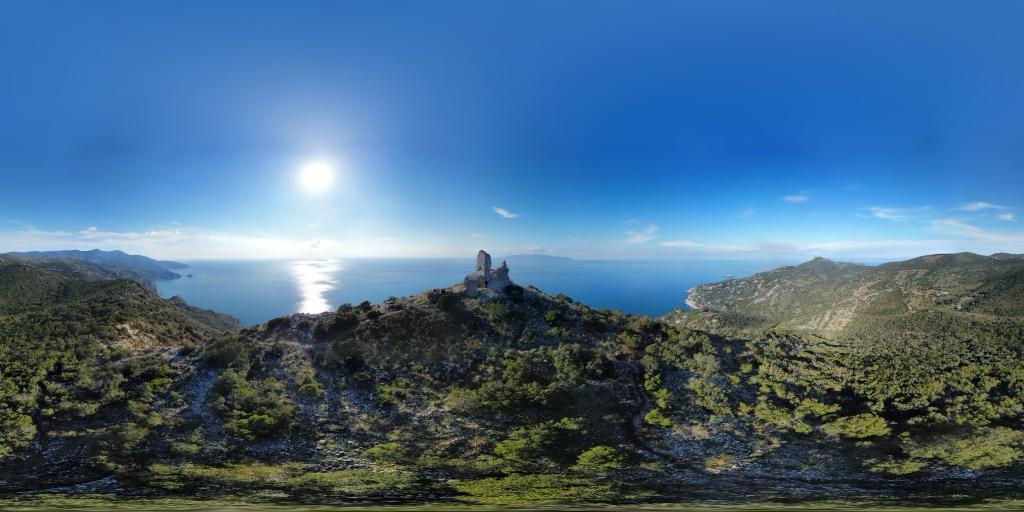 Trekking tra cielo e mare