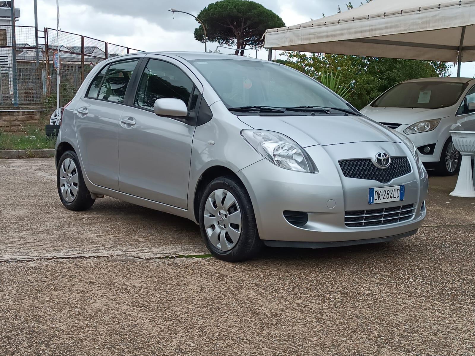 Toyota Yaris 1.0 Sol Km 131.000! Ok Neopatentati Finanziamento