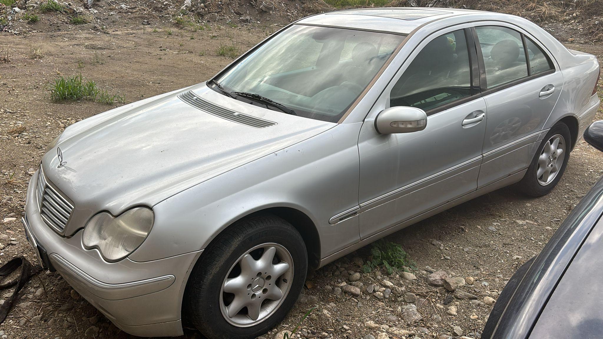 MERCEDES CLASSE C220