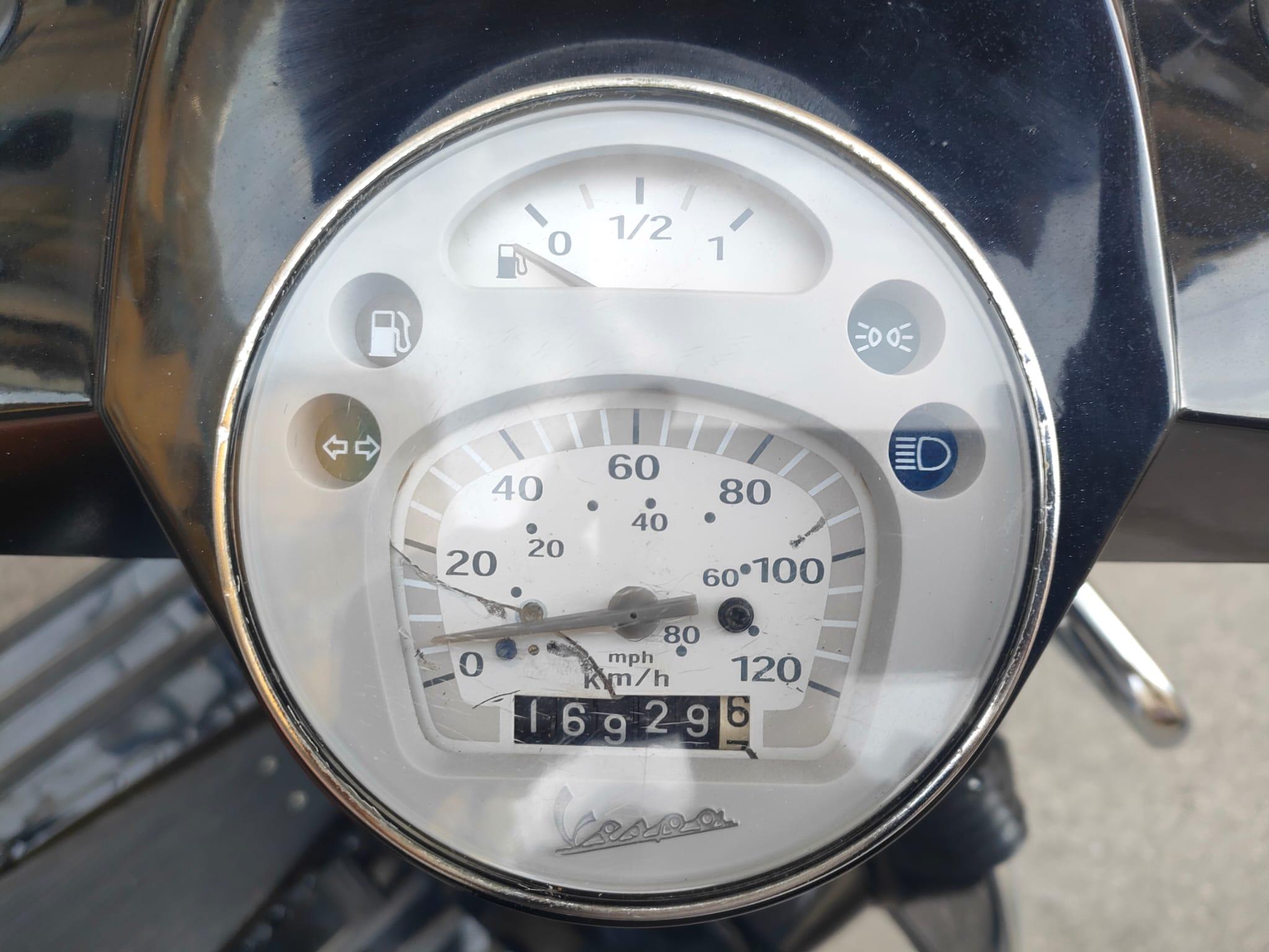 Vespa PX 125 2006 KM17000