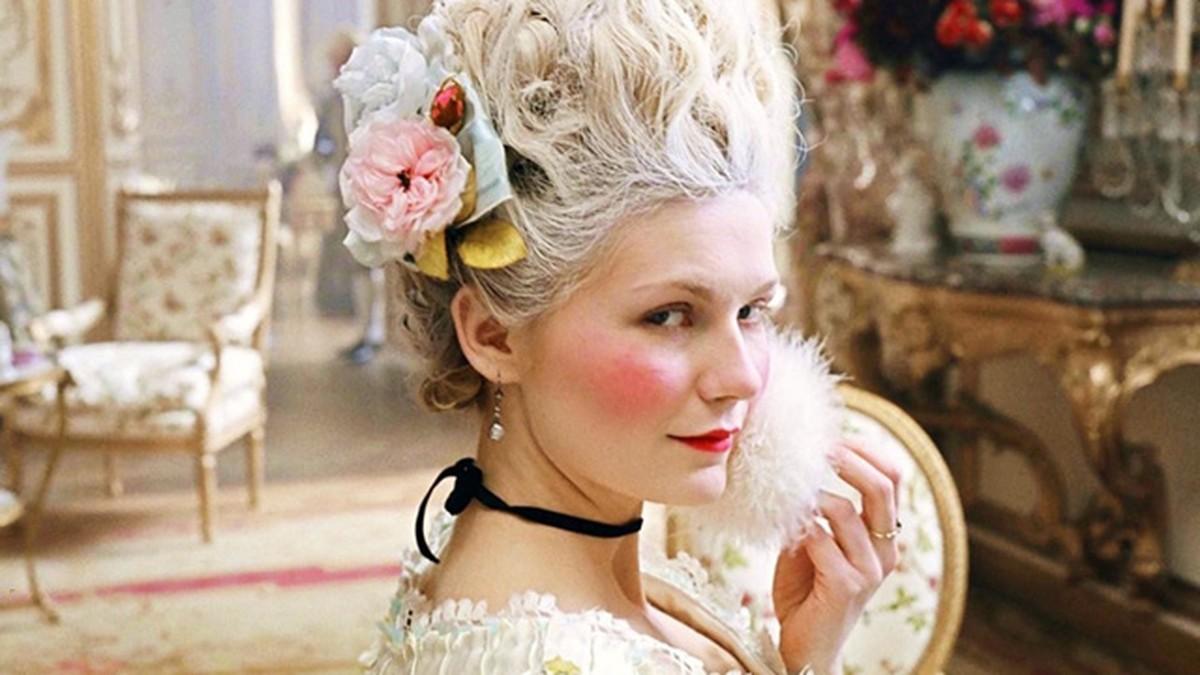 marie-antoinette-bac-beauty-art-connectjpg