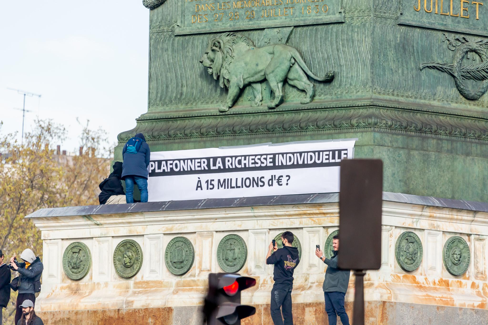 Protest in Paris 13 April 2023