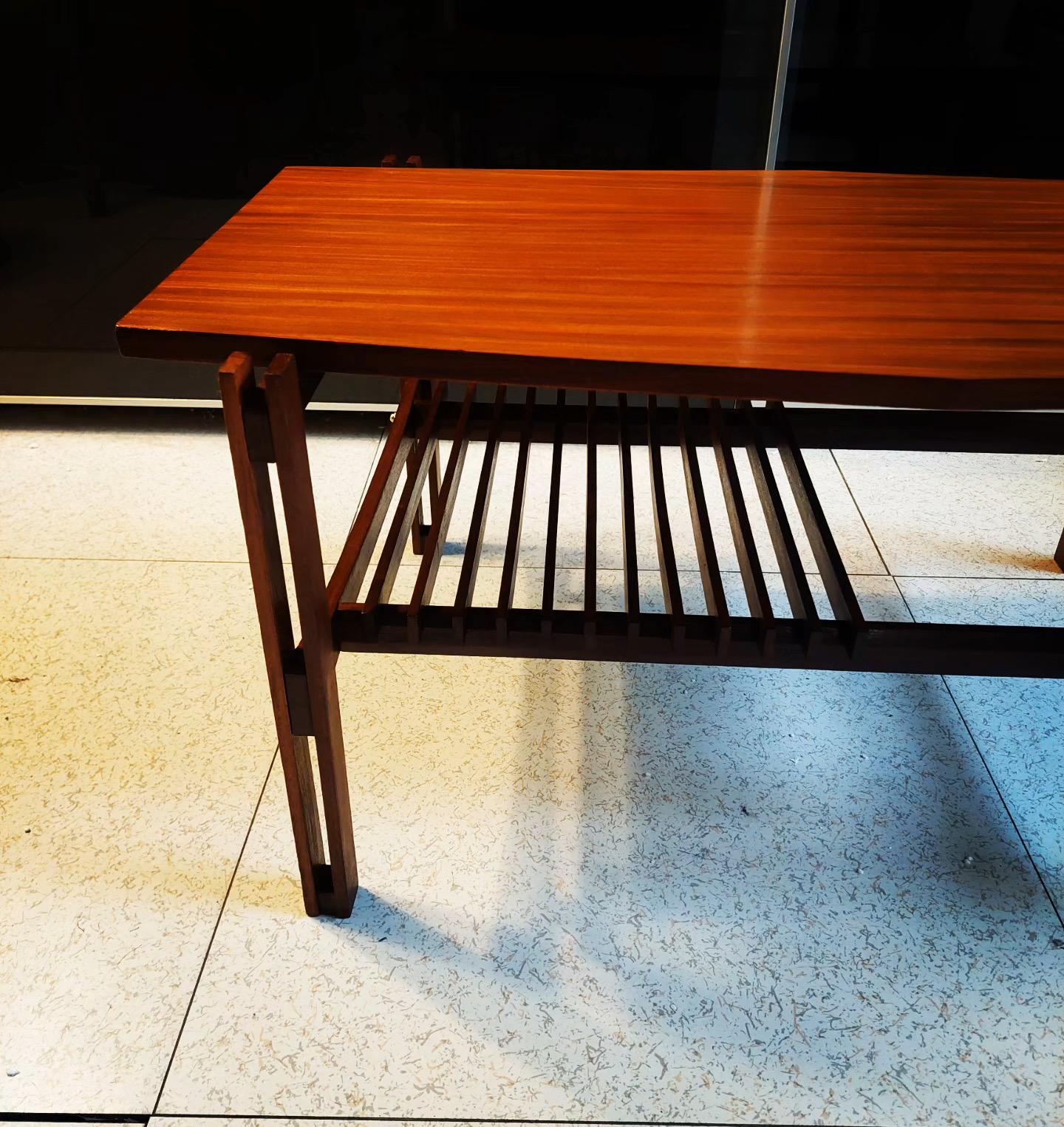 Tavolino in teak design anni 50 stile Ico Parisi