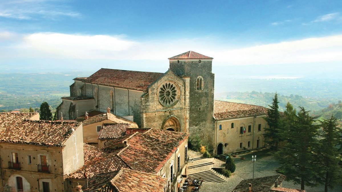 ALTOMONTE - COSENZA - CALABRIA