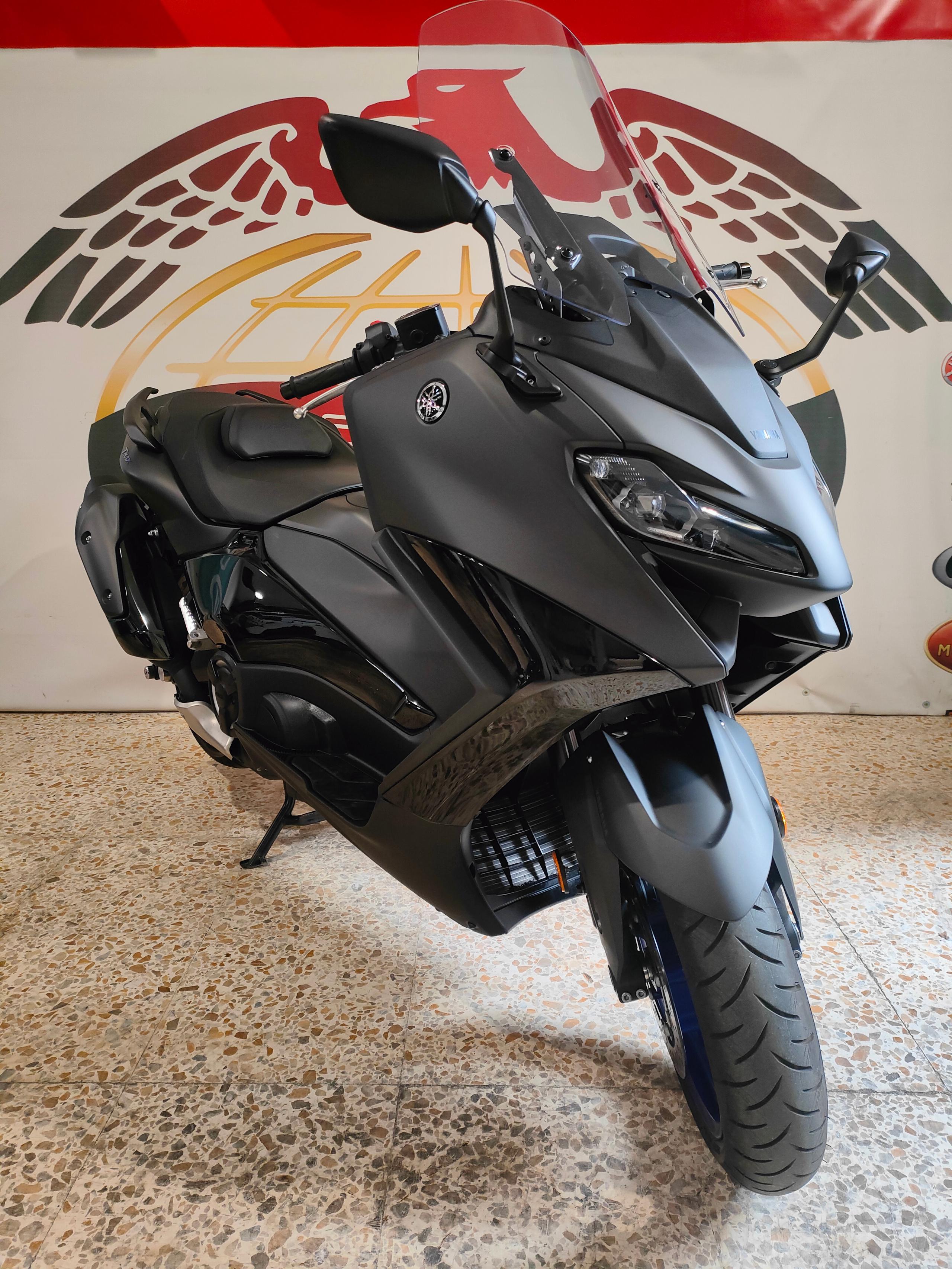 Yamaha T-Max 560 2024 KM1700